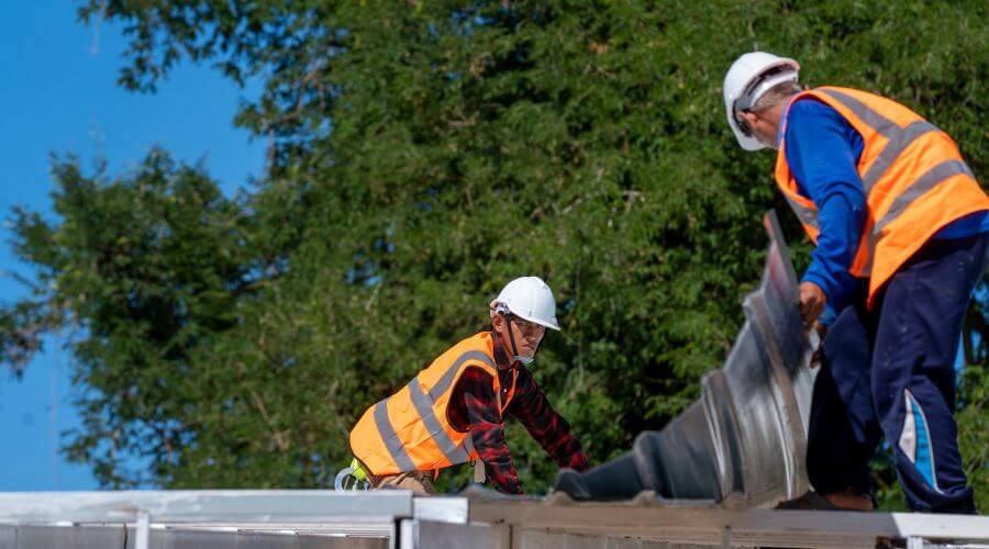 Expert top industrial roofings services in Fairfield, ND